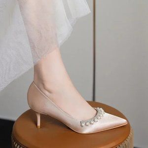 New pointed high -heeled shoe sexy rhinestone fashion single shoes